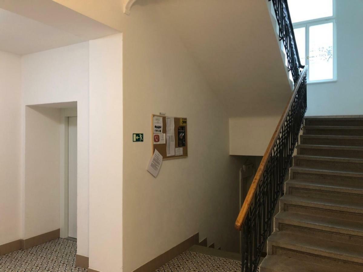 Friendly Apartments In プラハ エクステリア 写真