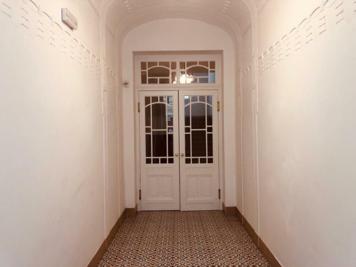 Friendly Apartments In プラハ エクステリア 写真