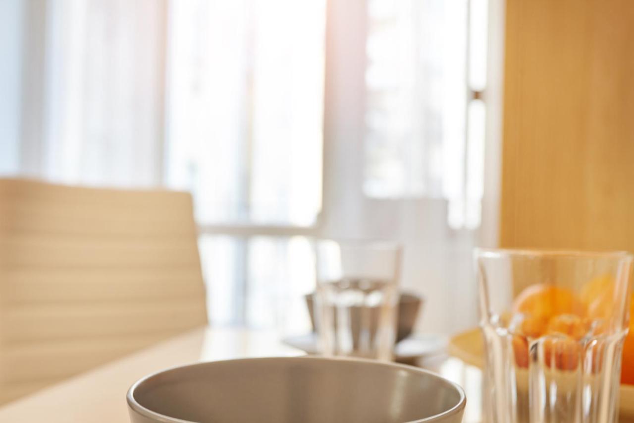 Friendly Apartments In プラハ エクステリア 写真